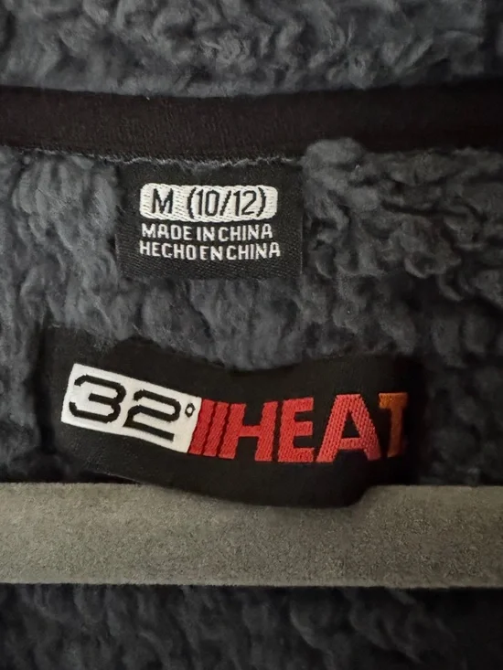 32 Degrees Heat Boys Black Zip Closure Jacket with Zippered Pockets (M 10-12) - Picture 3 of 9